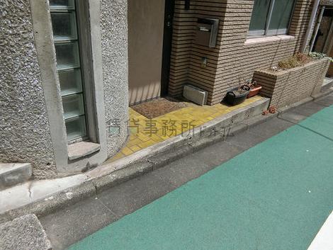正面玄関