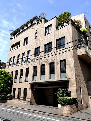 東京ロイヤルBLDGの外観写真