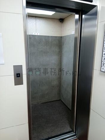 エレベーター