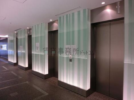 エレベーター