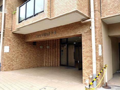 正面玄関