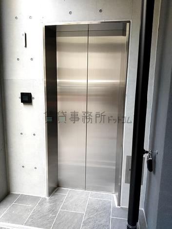 エレベーター