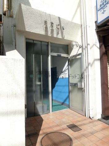 正面玄関