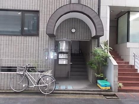 正面玄関