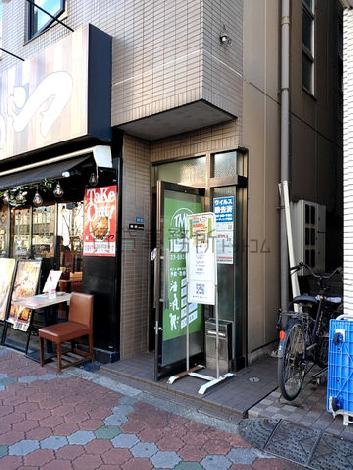 正面玄関