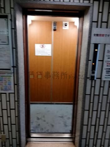 エレベーター
