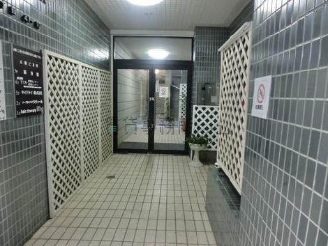 正面玄関
