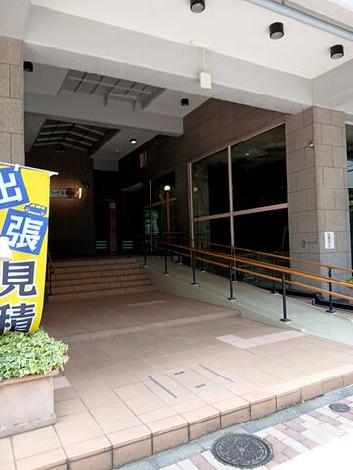 正面玄関