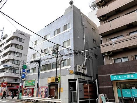 え