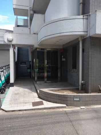 正面玄関