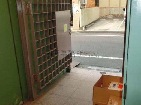 正面玄関