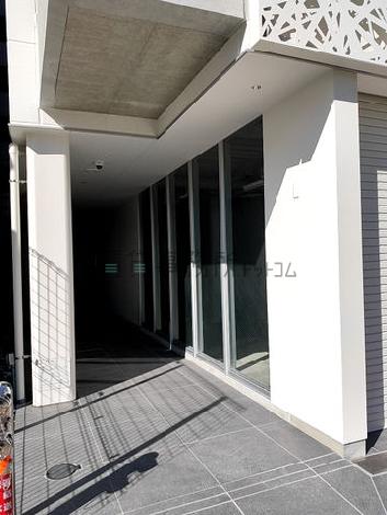正面玄関