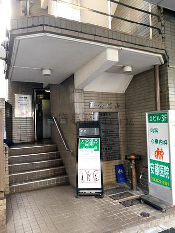 正面玄関