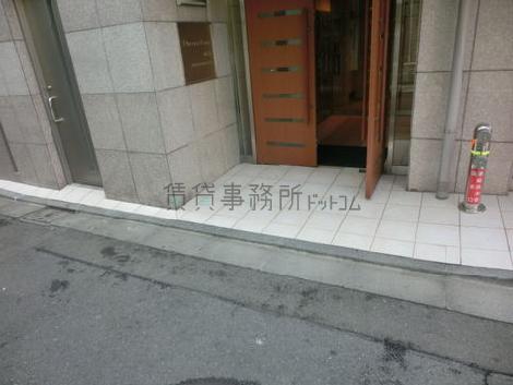 正面玄関