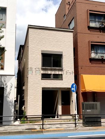 町屋店舗の外観写真
