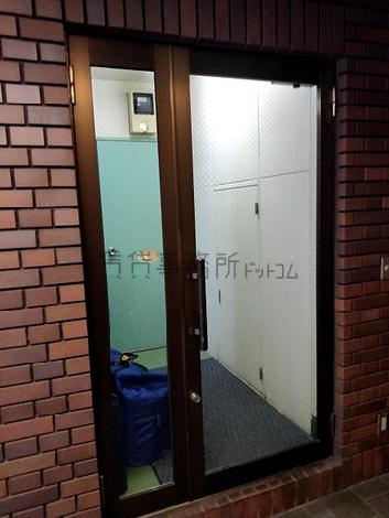 正面玄関