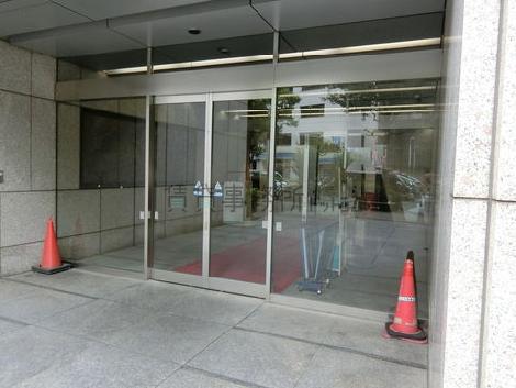 正面玄関