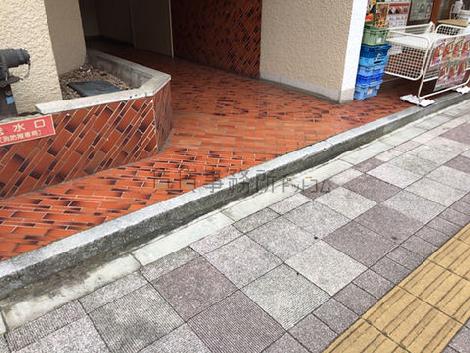 正面玄関