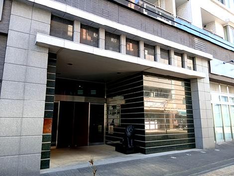 正面玄関