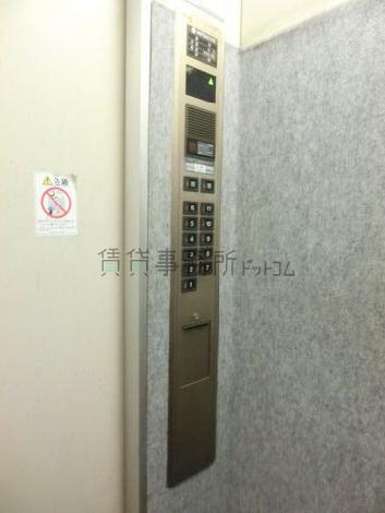 エレベーター