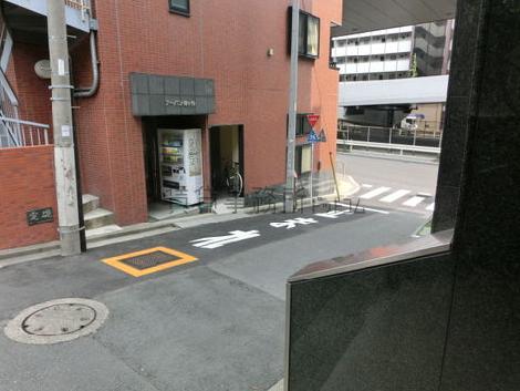 正面玄関