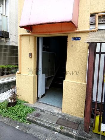 正面玄関