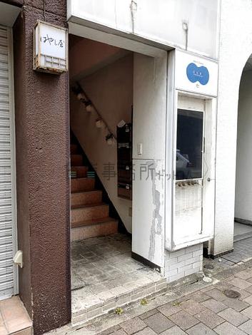 正面玄関