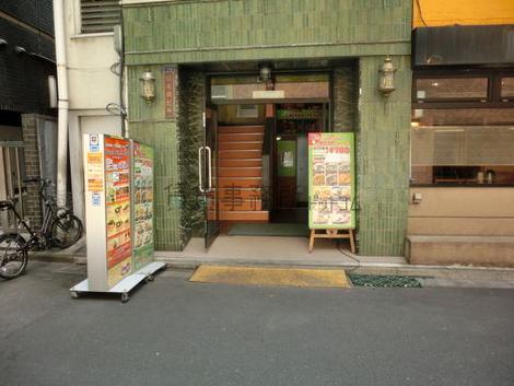 正面玄関