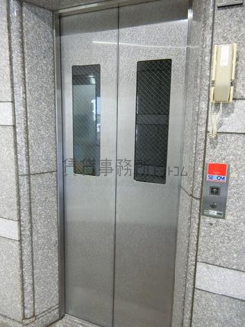 エレベーター