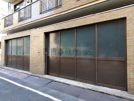 正面玄関