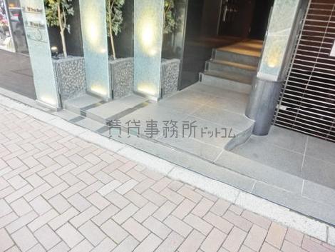 正面玄関