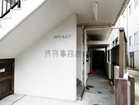 正面玄関