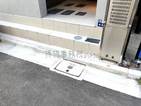 正面玄関