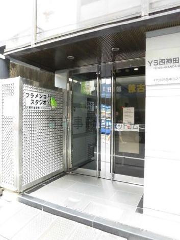 正面玄関