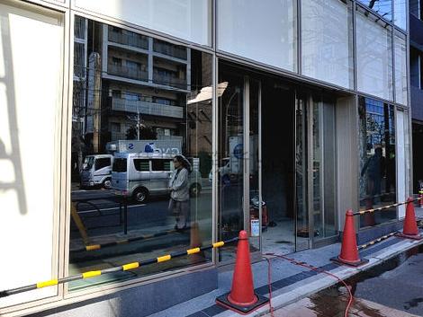 正面玄関