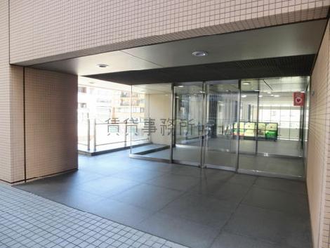開放的な２階玄関