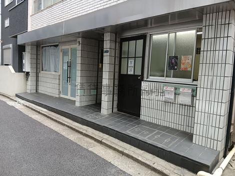 正面玄関