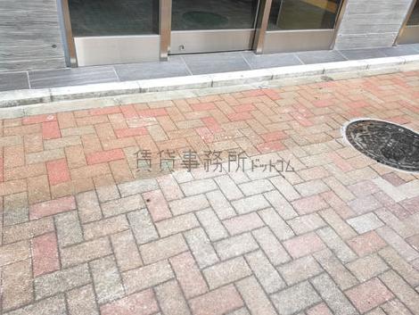 正面玄関