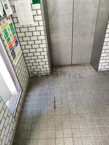エレベーターホール