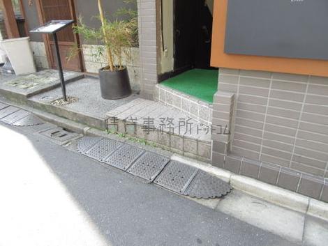 正面玄関