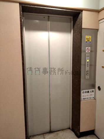 エレベーター