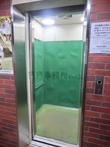 エレベーター
