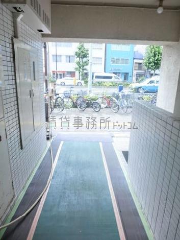 正面玄関