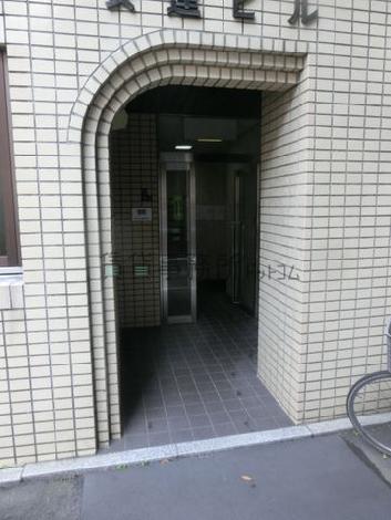 正面玄関