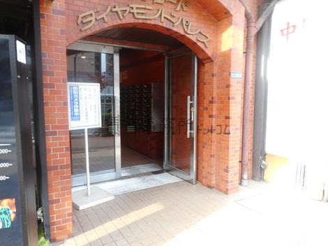 正面玄関