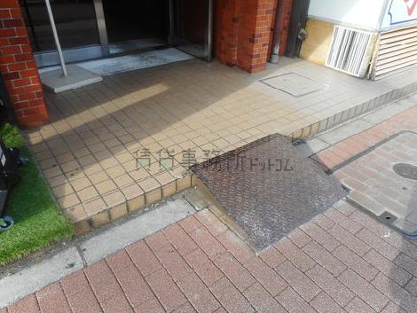 正面玄関