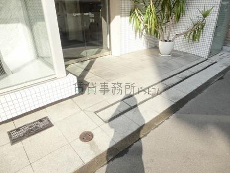 正面玄関