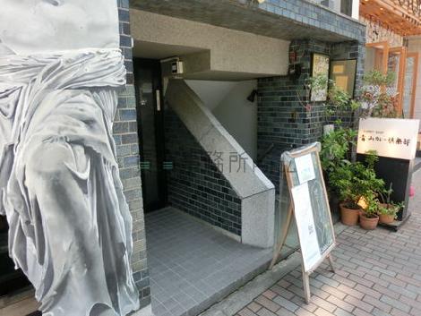正面玄関