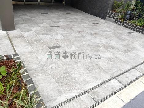 正面玄関