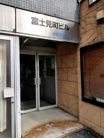 正面玄関